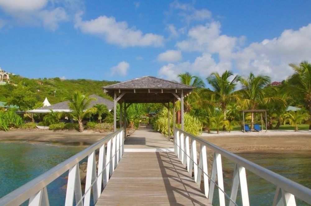 Le Phare Bleu Boutique Hotel And Marina St. George's Exterior photo
