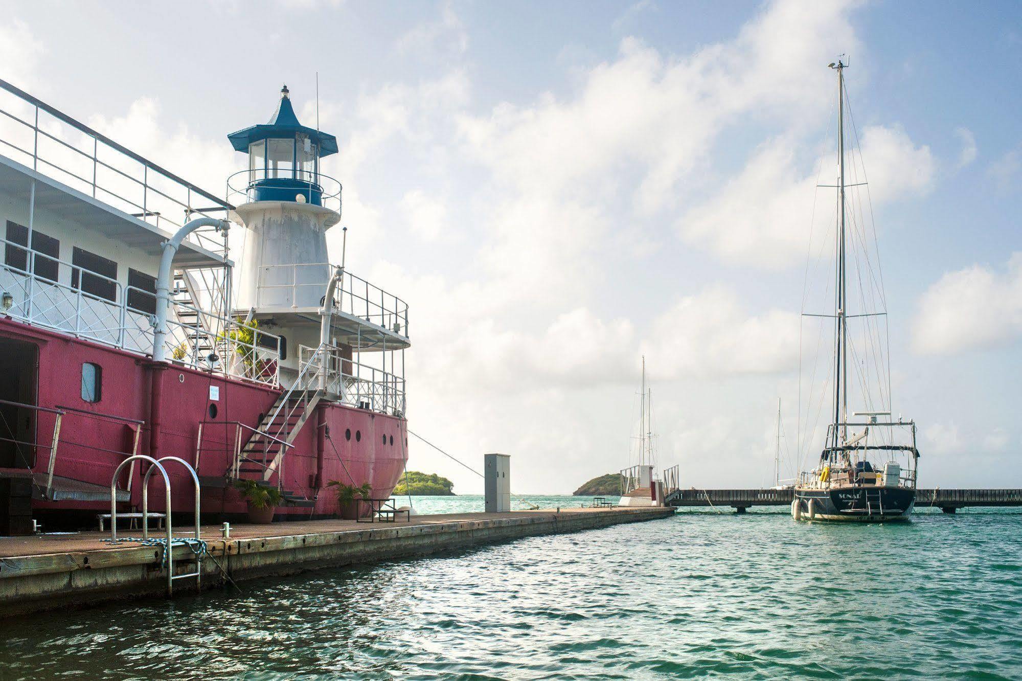 Le Phare Bleu Boutique Hotel And Marina St. George's Exterior photo